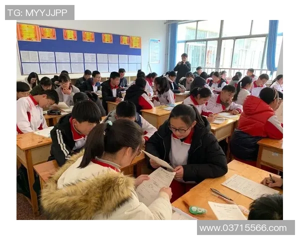 足球曾子航的成长之路与梦想追逐的精彩故事